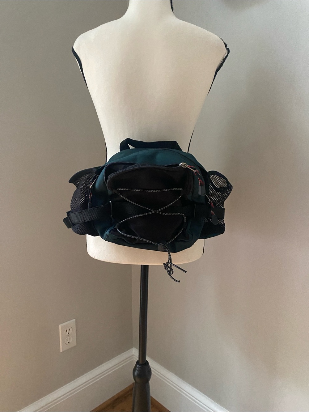 Vintage G.H. Bass & Co. Outdoor Gear lumbar pack excellent vintage condition